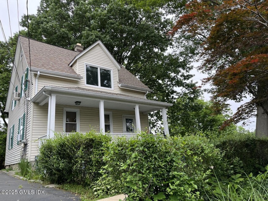 129 Halstead Ave unit 2, Greenwich, CT 06831 - photo 1