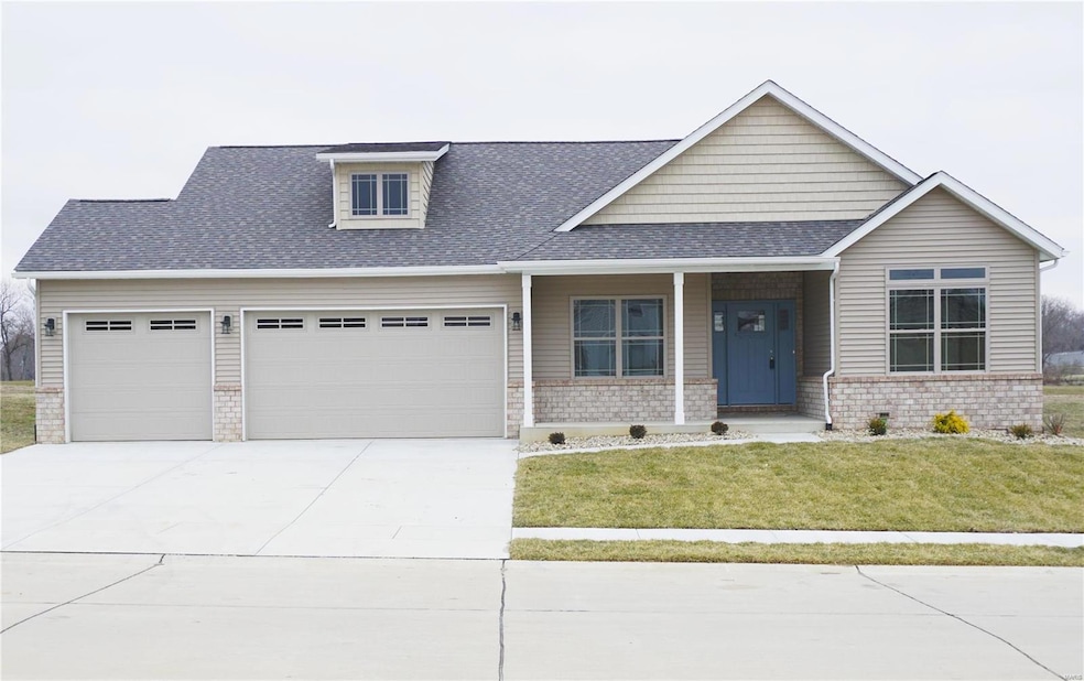 1832 Crimson Oak Dr, Maryville, IL 62062 - photo 1