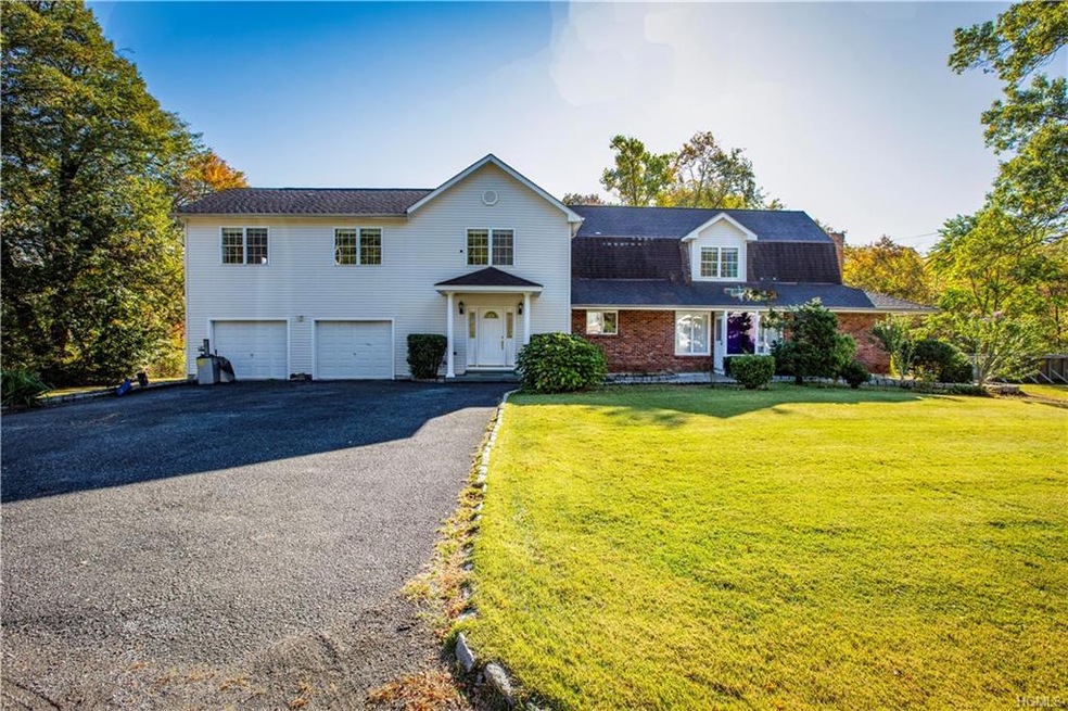 13 Dimond Ave, Cortlandt Manor, NY 10567 - photo 1