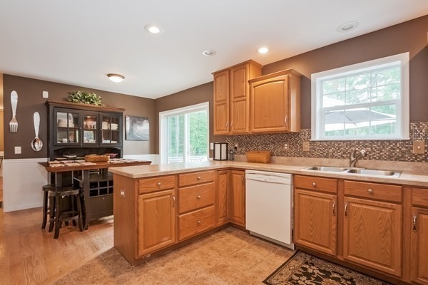 304 Chestnut St, Abington, MA 02351 - photo 1