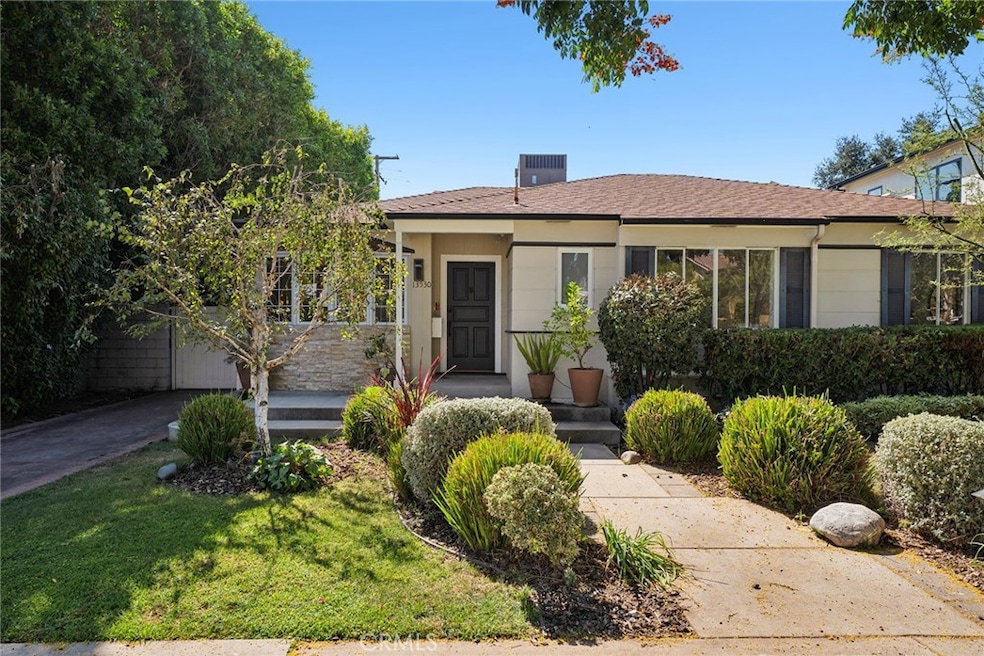 Under Contract $1,595,000