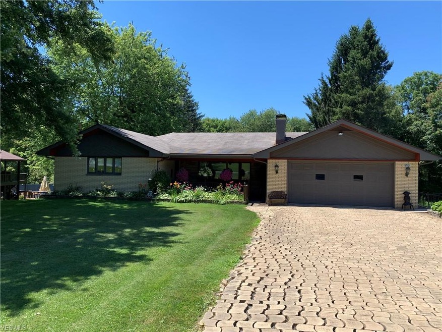 15901 Vale St, East Liverpool, OH 43920 - photo 1