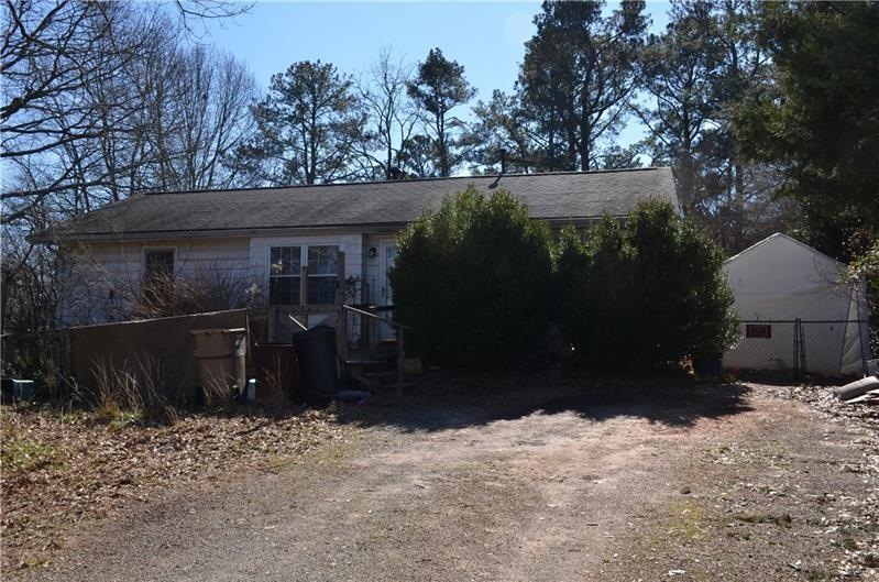 577 Schaffer Rd SW, Marietta, GA 30060 - photo 1