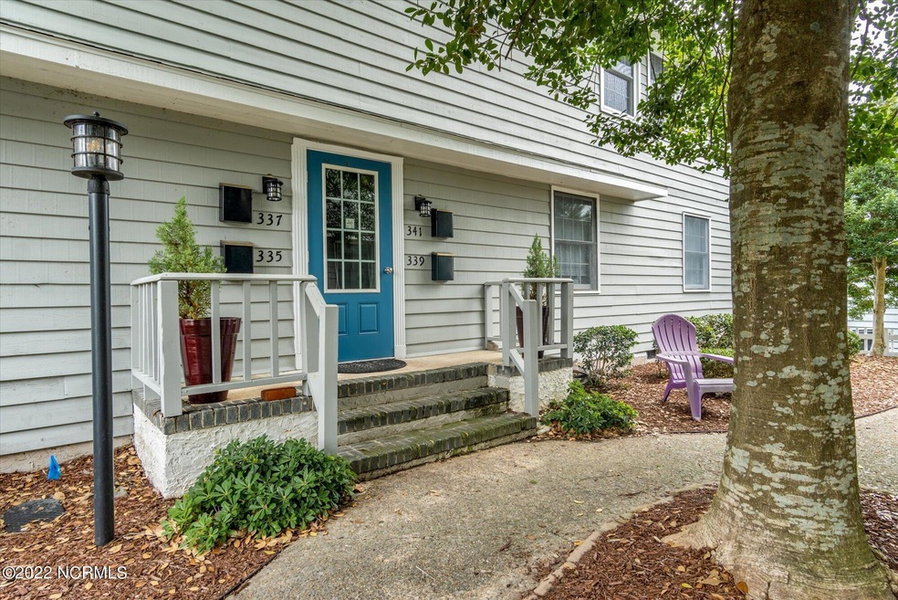 341 River Walk Dr, New Bern