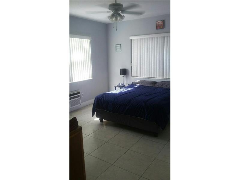 520 79th St unit 5, Miami Beach, FL 33141 - photo 1