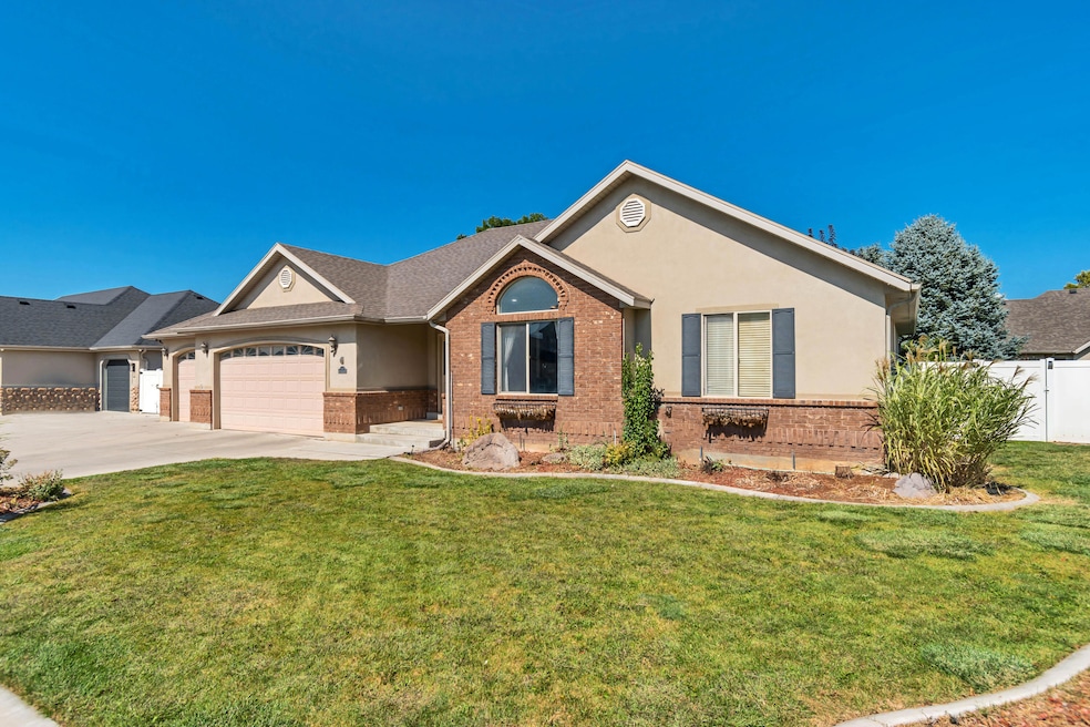 Pending $585,000 • Co-Listing Agent