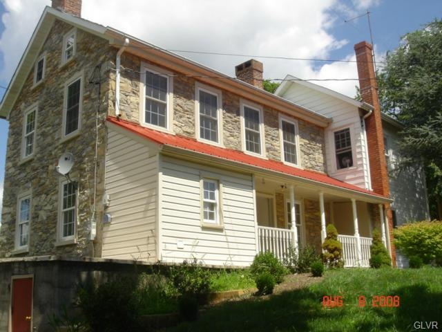 5671 Clauser Rd unit 2, Orefield, PA 18069 - photo 1