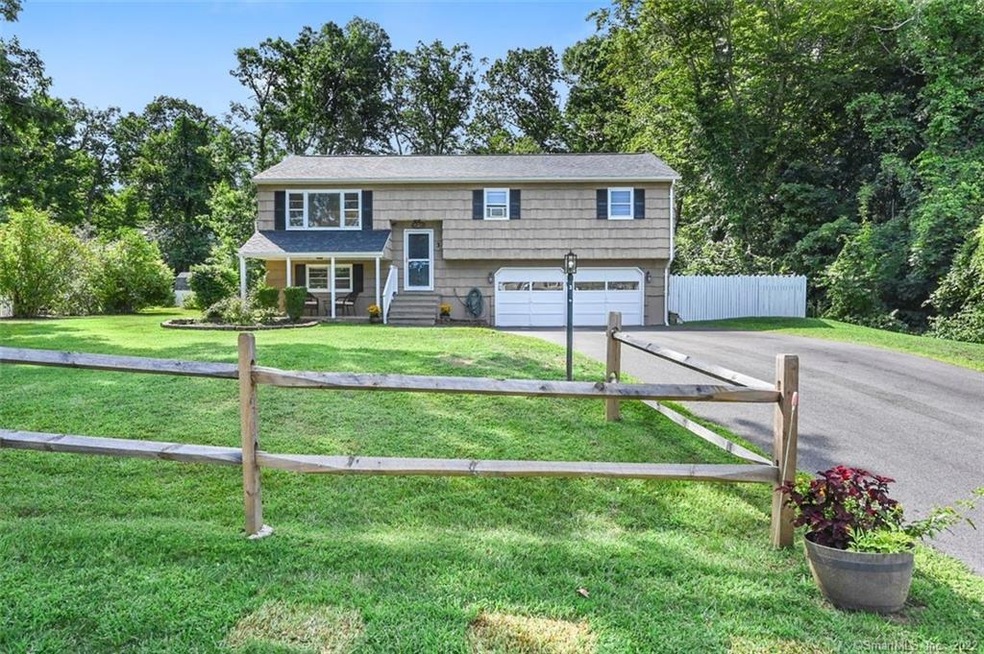 3 Cannon Rd, Brookfield, CT 06804 - photo 1