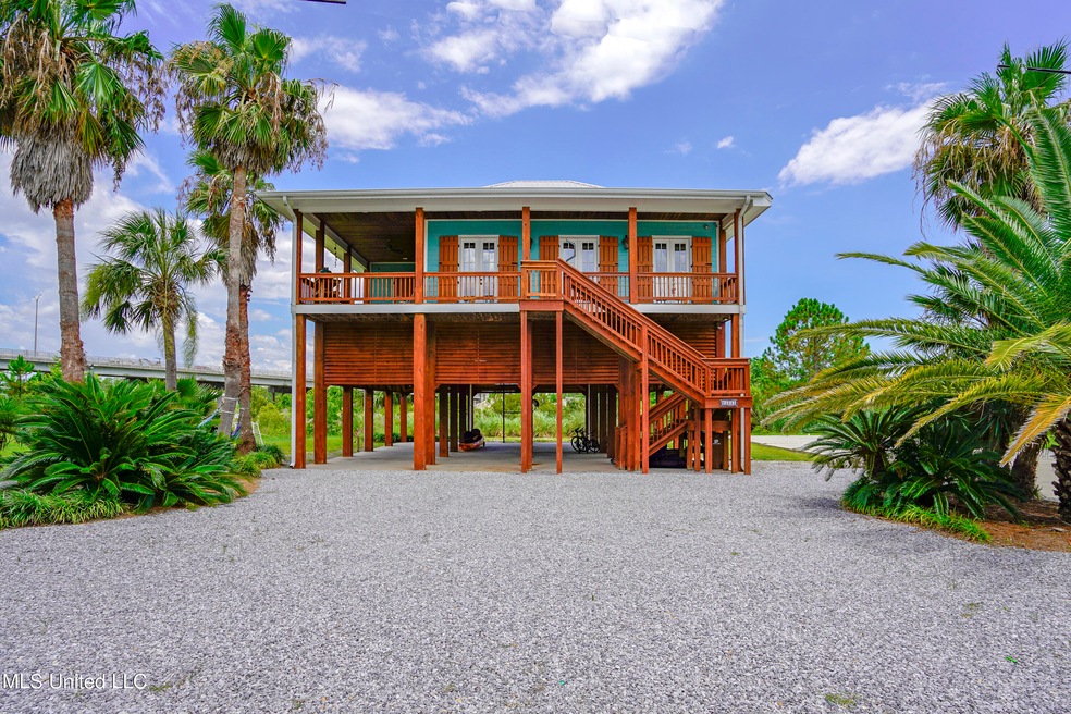 Front View of Home