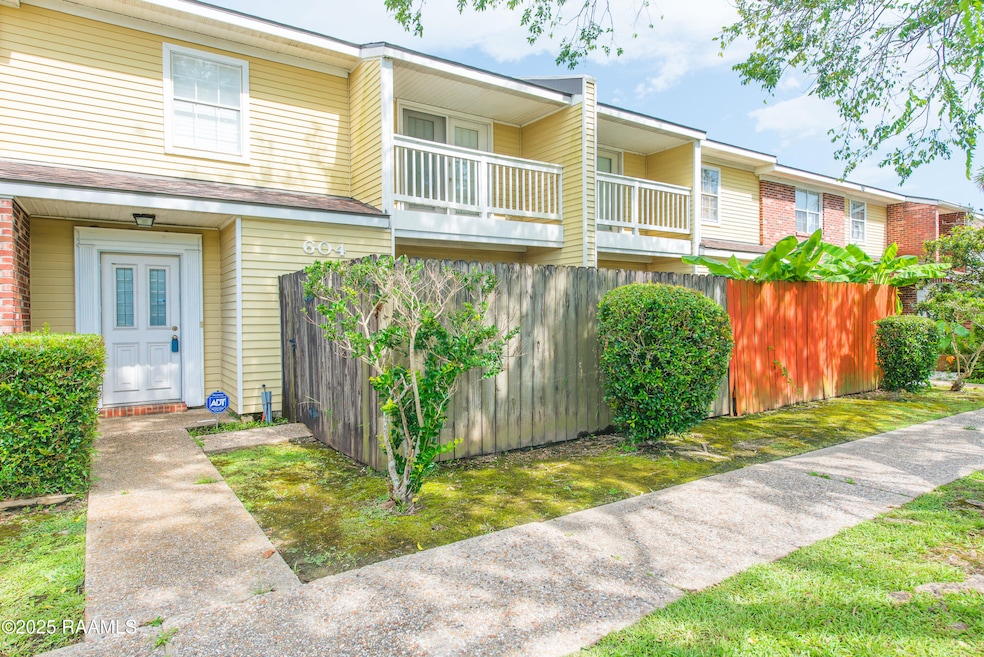 101 Wilbourn Blvd unit 604, Lafayette, LA 70506 - photo 1