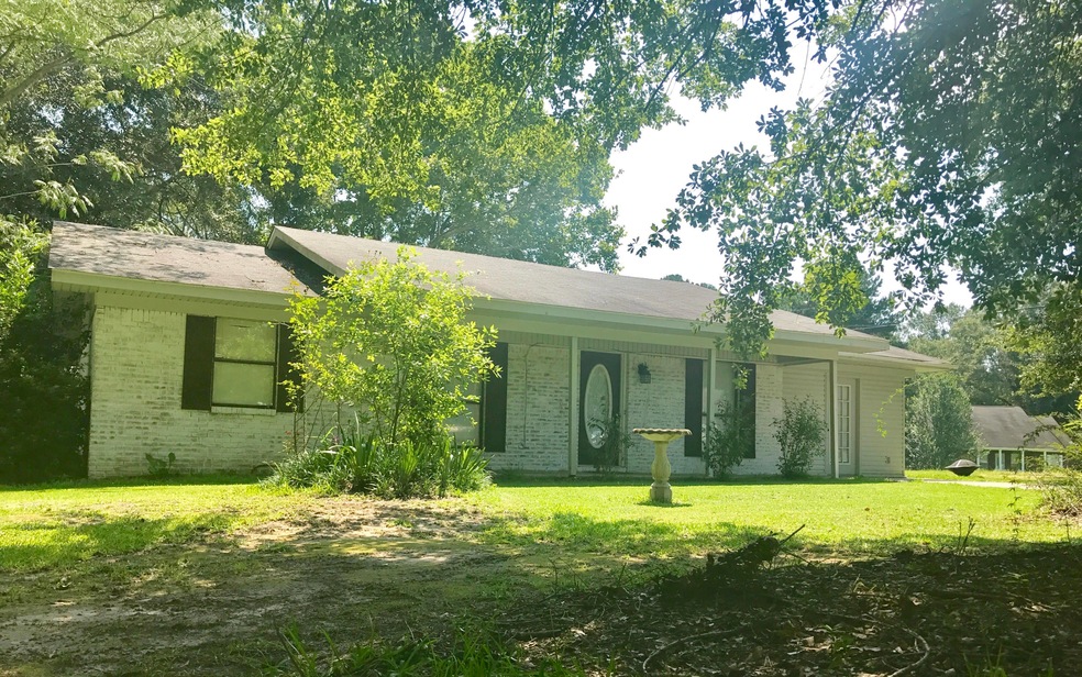 4415 Indian Springs Rd, Laurel, MS 39443 - photo 1