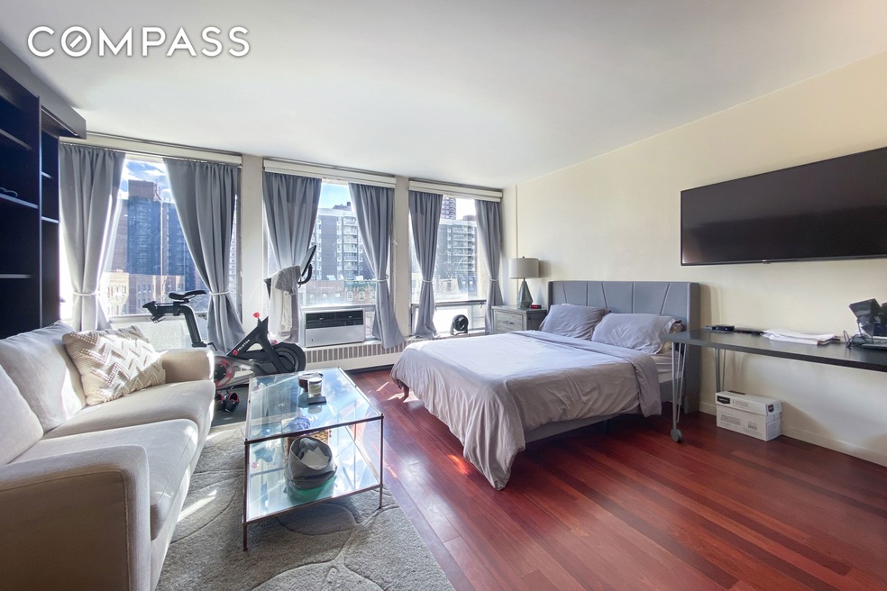 For Rent $3,300/month • Co-Listing Agent