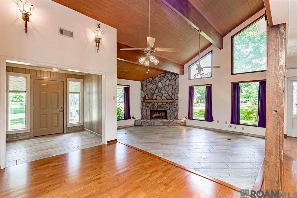 8523 Briarwood Place, Baton Rouge, LA 70809 - photo 1