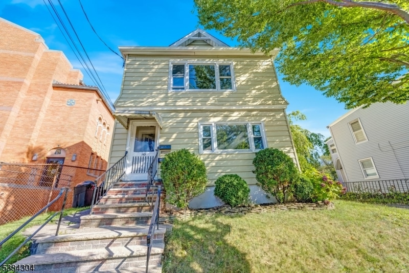 149 E Passaic Ave, Bloomfield, NJ 07003 - photo 1