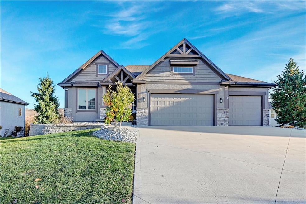 Under Contract $885,000 • Co-Listing Agent