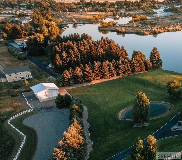 For Sale $550,000 • Co-Listing Agent