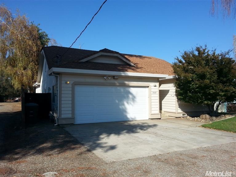 13569 Church St, Lockeford, CA 95237 - photo 1