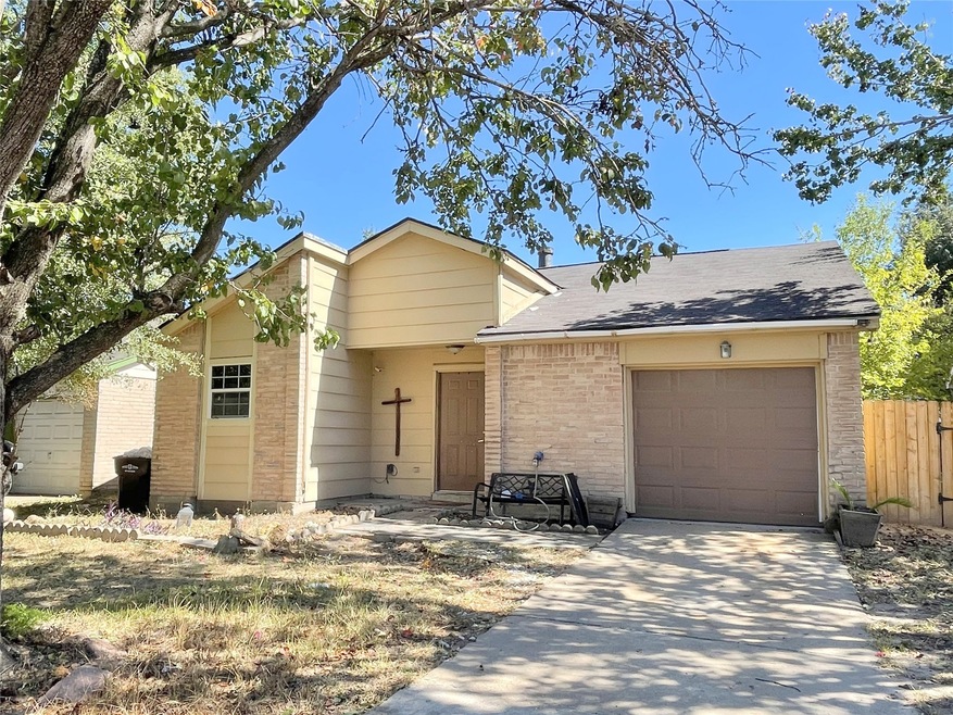 7626 Log Cradle Dr, Houston, TX 77041 - photo 1