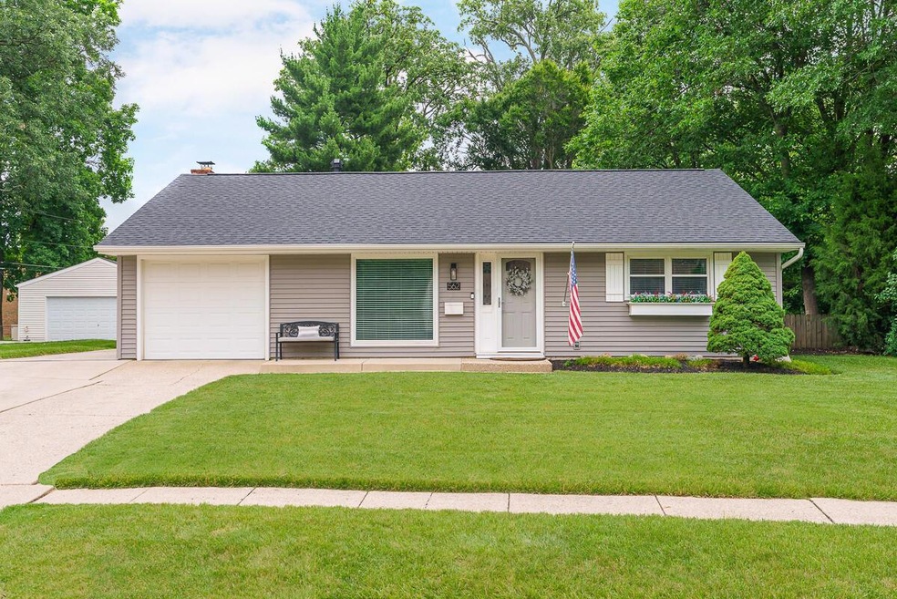 562 Bonnington Way
