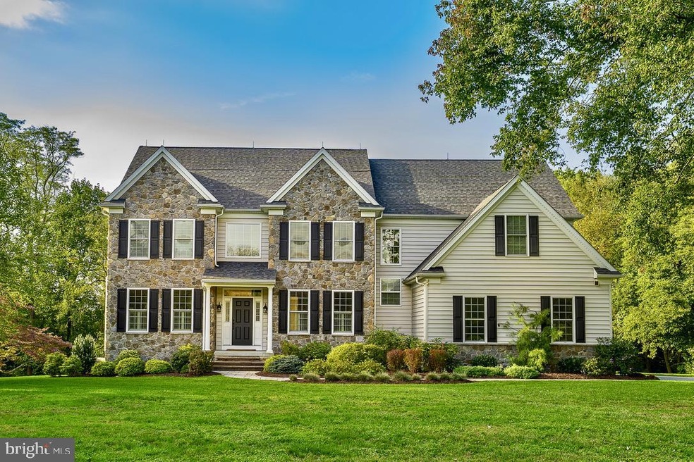 808 Lorraine Dr, Springfield, PA 19064 - photo 1