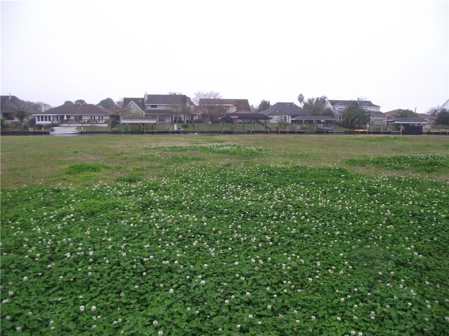 18 Harbor Cove, Slidell, LA 70458 - photo 1