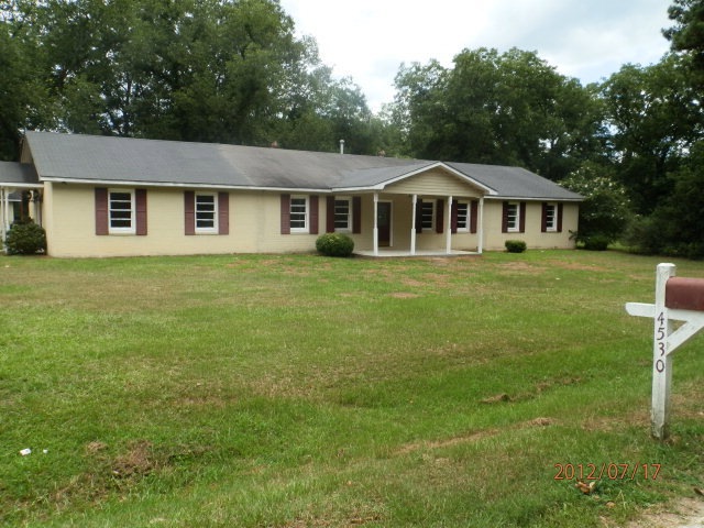 4530 Seymour Ln, Albany, GA 31705 - photo 1
