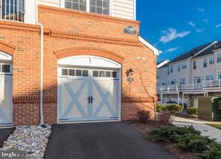 23286 Southdown Manor Terrace unit 114, Ashburn, VA 20148 - photo 1