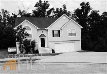 1174 Saint Phillips Ct, Locust Grove, GA 30248 - photo 1