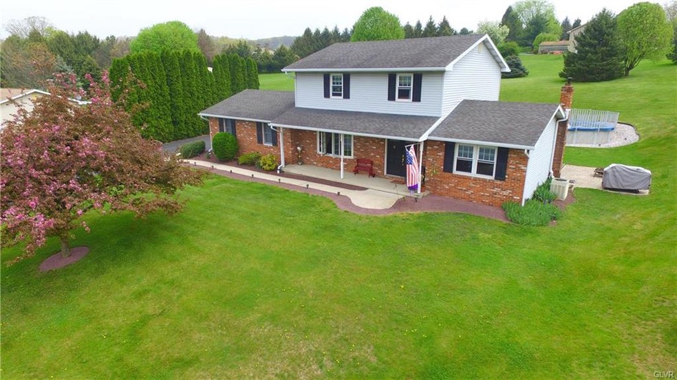 6823 Old Grange Rd, Slatington, PA 18080 - photo 1