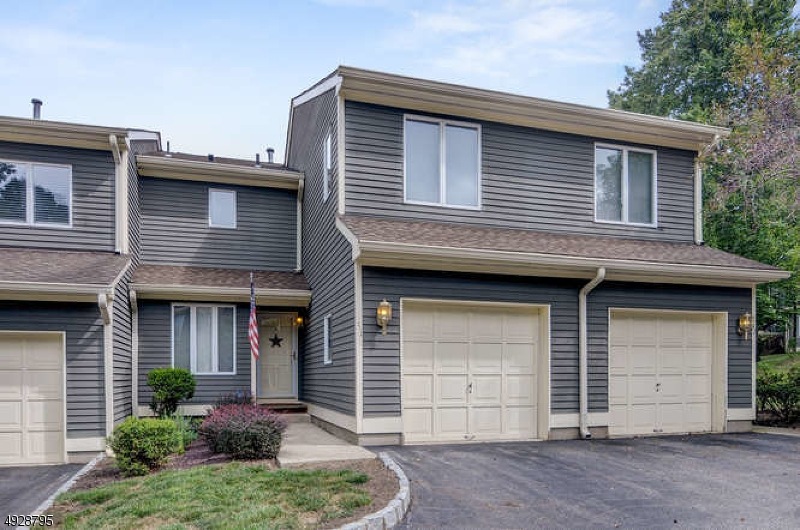 31 Greenbriar Ln unit 3, Annandale, NJ 08801 - photo 1