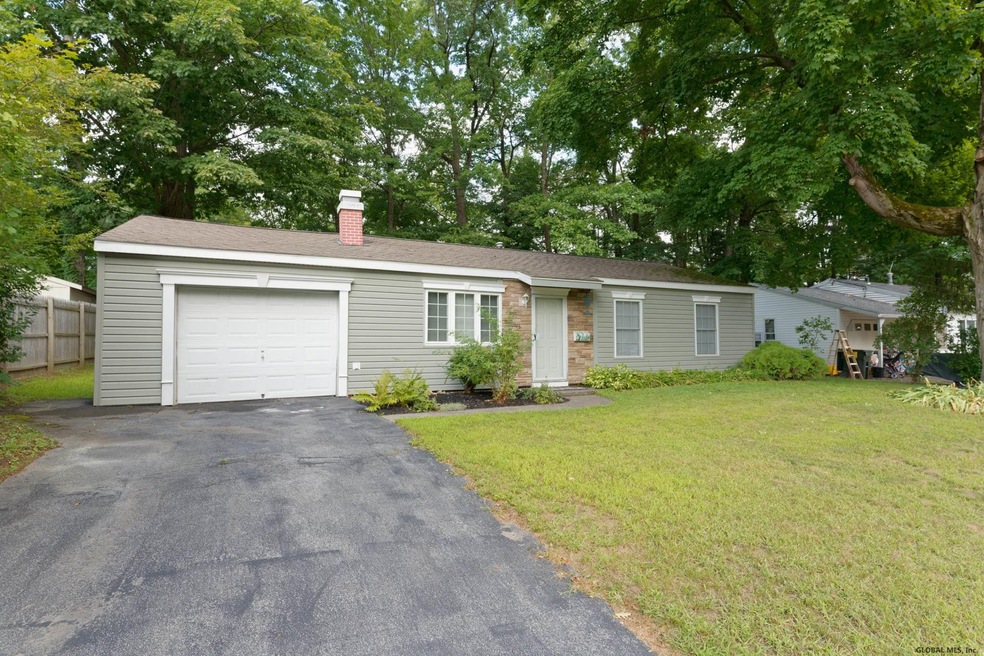 53 Crestline Dr, Ballston Spa, NY 12020 - photo 1