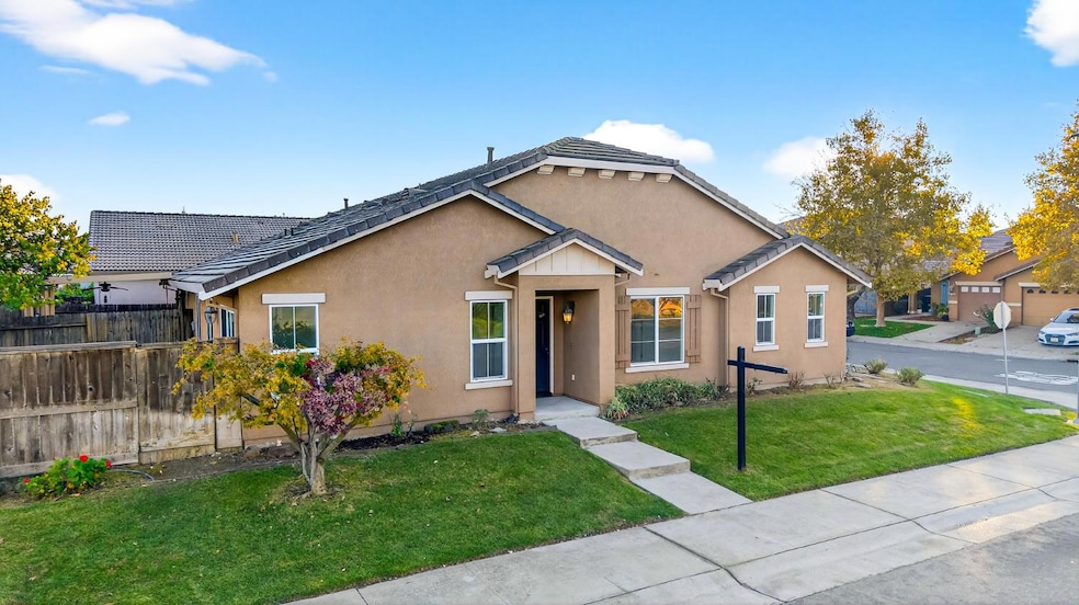 7481 Splendid Way, Elk Grove, CA 95758 - photo 1