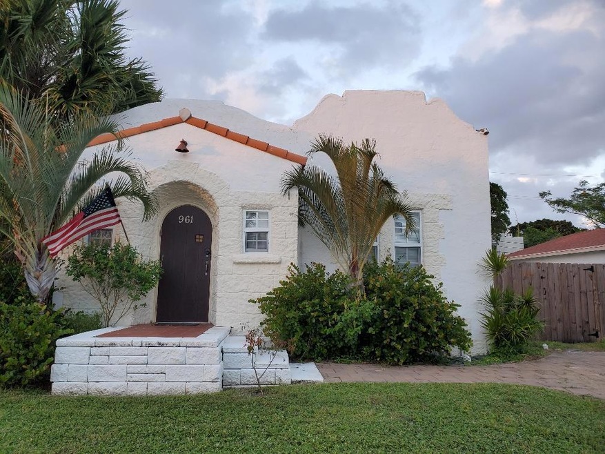 961 39th St, West Palm Beach, FL 33407 - photo 1