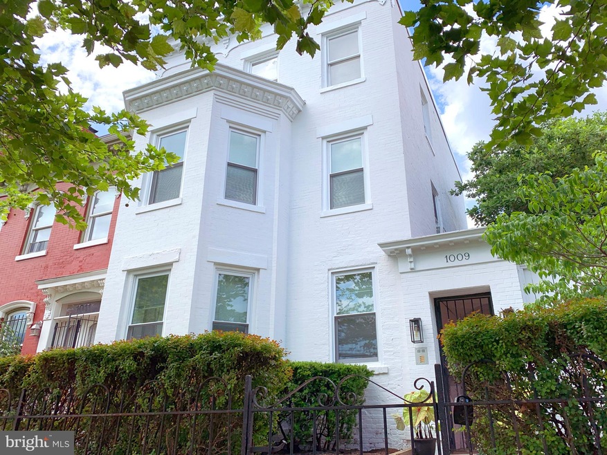1009 O St NW, Washington, DC 20001 - photo 1