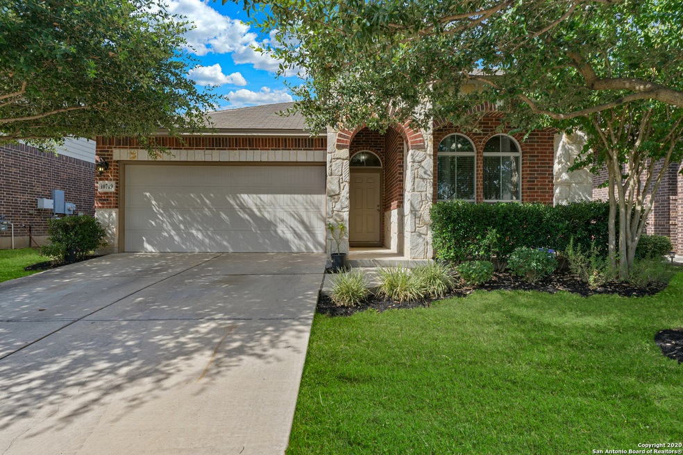 10719 Flying Fury Dr, San Antonio, TX 78254 - photo 1
