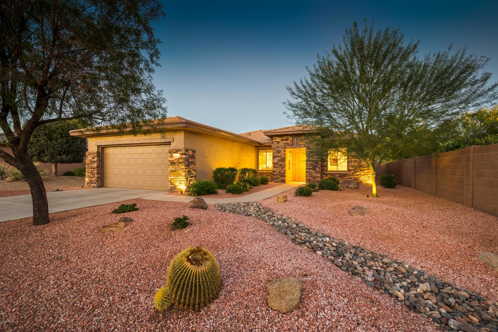 18731 N Summerbreeze Way, Surprise, AZ 85374 - photo 1