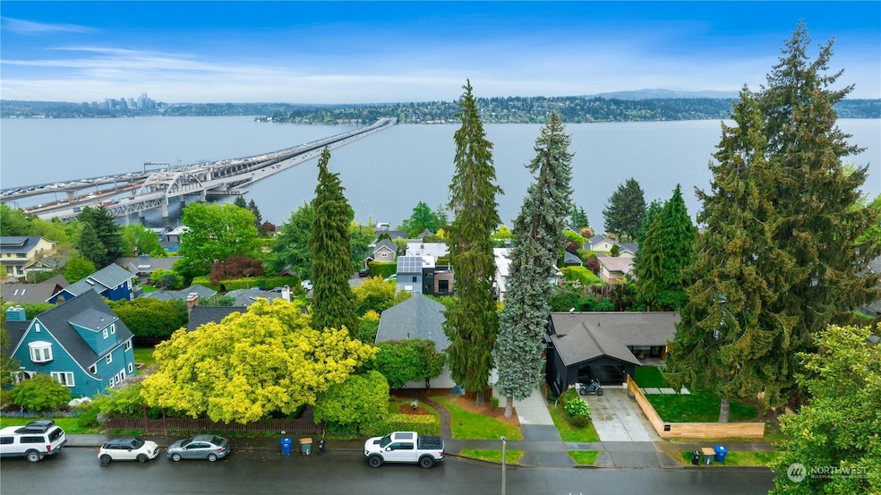 1514 Lake Washington Blvd S, Seattle, WA 98144 | MLS# NWM2228127 ...