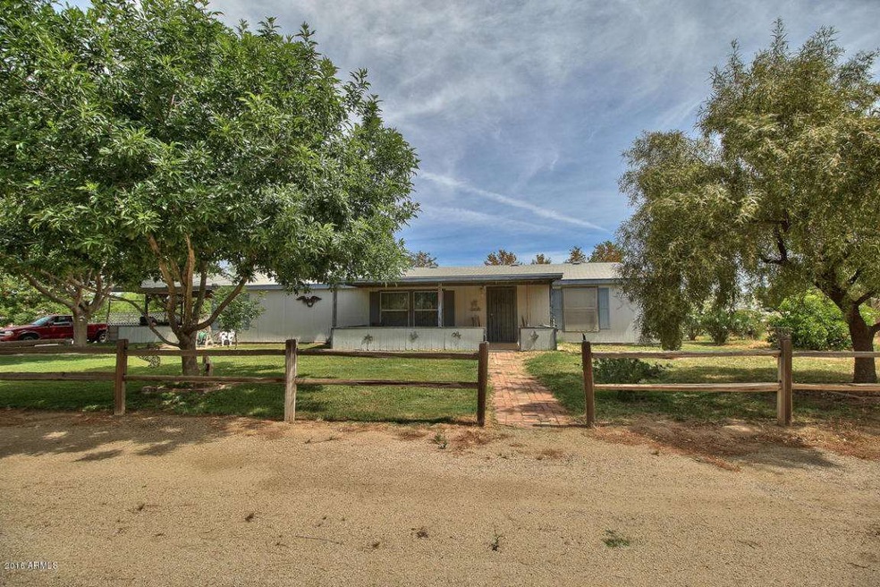 40438 N Kennedy Dr, San Tan Valley, AZ 85140 - photo 1