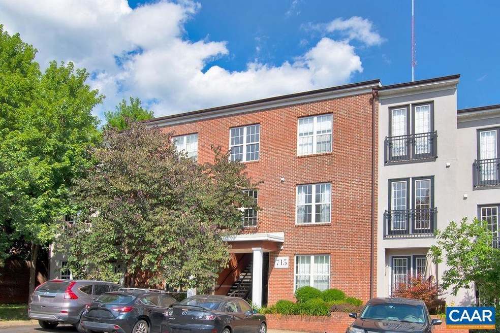 715 Walker Square unit 1D, Charlottesville, VA 22903 - photo 1
