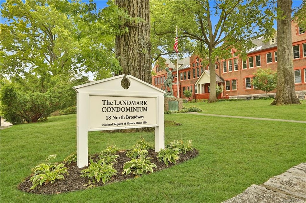 18 N Broadway unit 209, Tarrytown, NY 10591 - photo 1