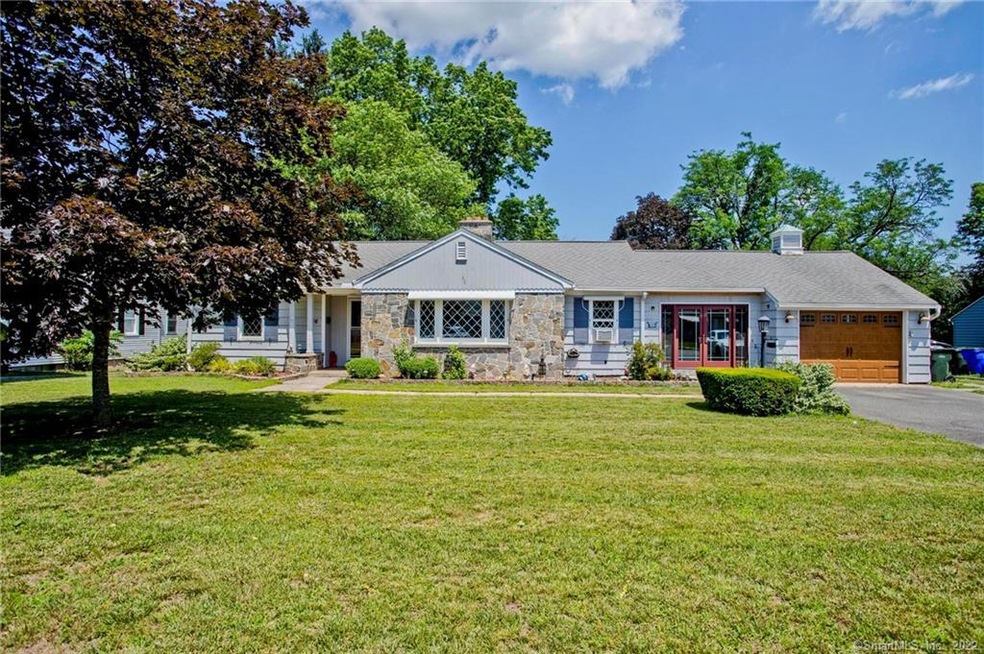 Welcome Home to 186 Elm