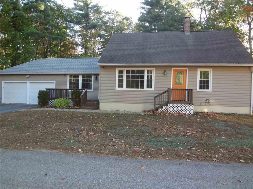 7 Broadway St, Rochester, NH 03868 - photo 1