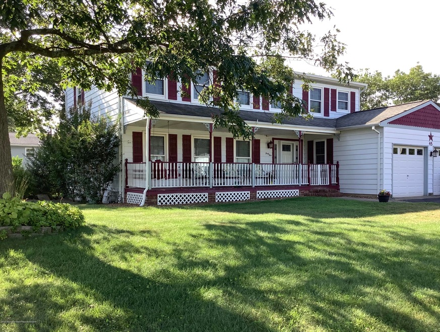 Ramtown 5 bdrm 3.5 ba Colonial