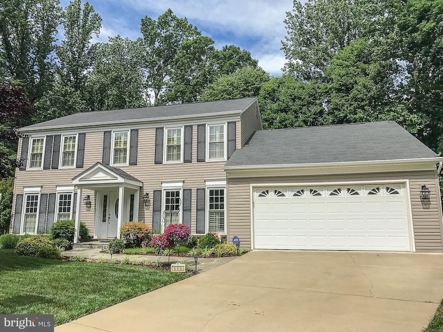 5552 Queen Victoria Ct, Burke, VA 22015 - photo 1