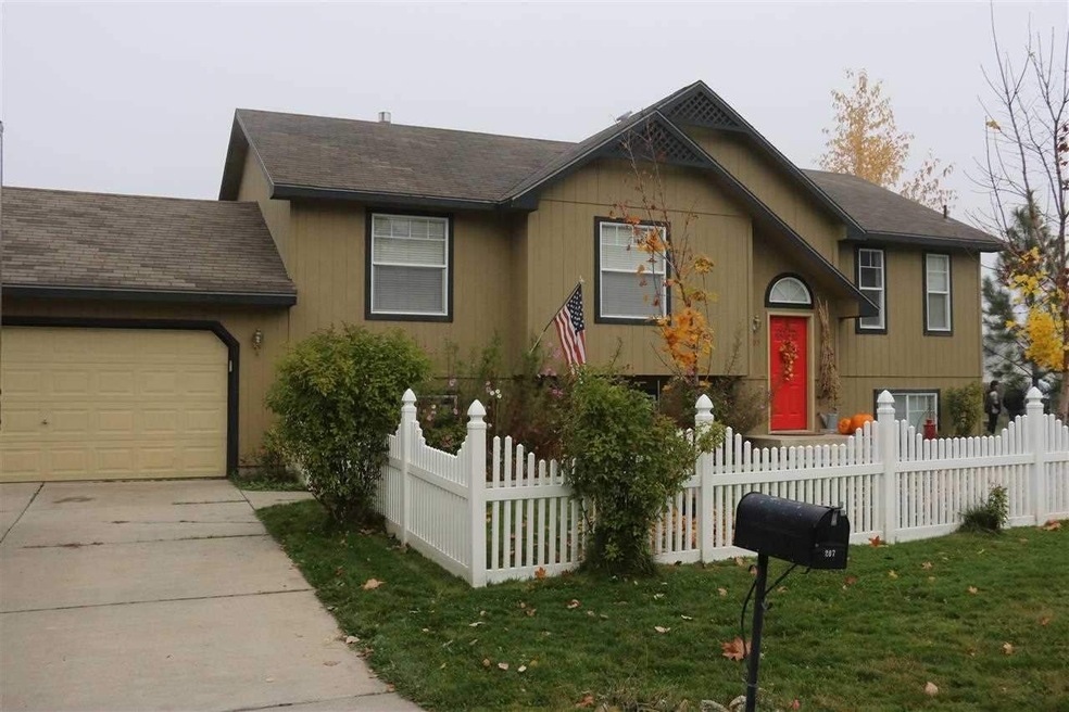 207 E Pine Needle Ave, Colbert, WA 99005 - photo 1