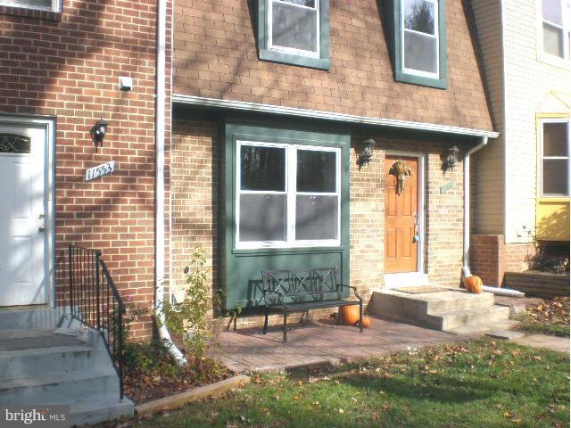 11551 Summer Oak Dr, Germantown, MD 20874 - photo 1