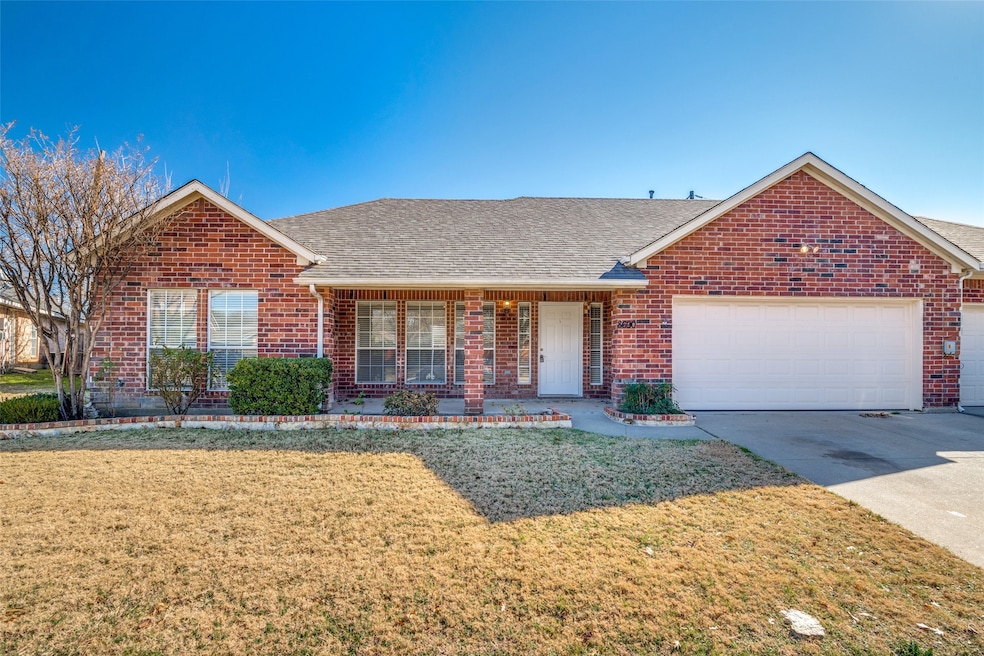 8688-8690 Holly St unit 8690, Frisco, TX 75034 - photo 1