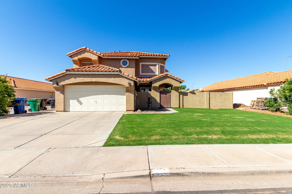 For Sale $539,900 • Co-Listing Agent