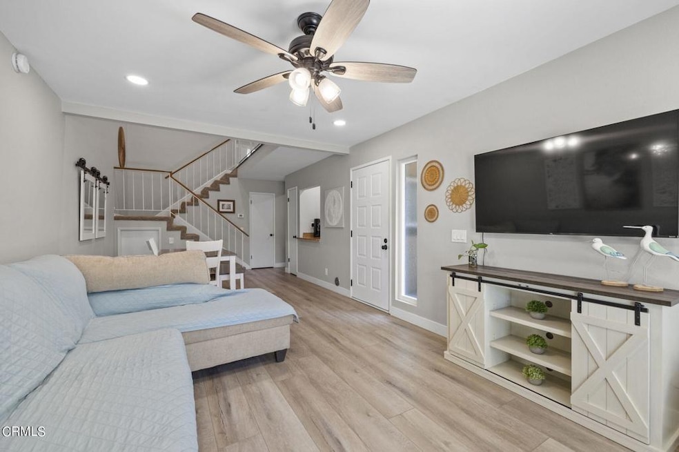 5-web-or-mls-UpmarketMedia-775Venw-27