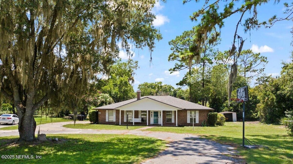 For Sale $305,000 • Co-Listing Agent